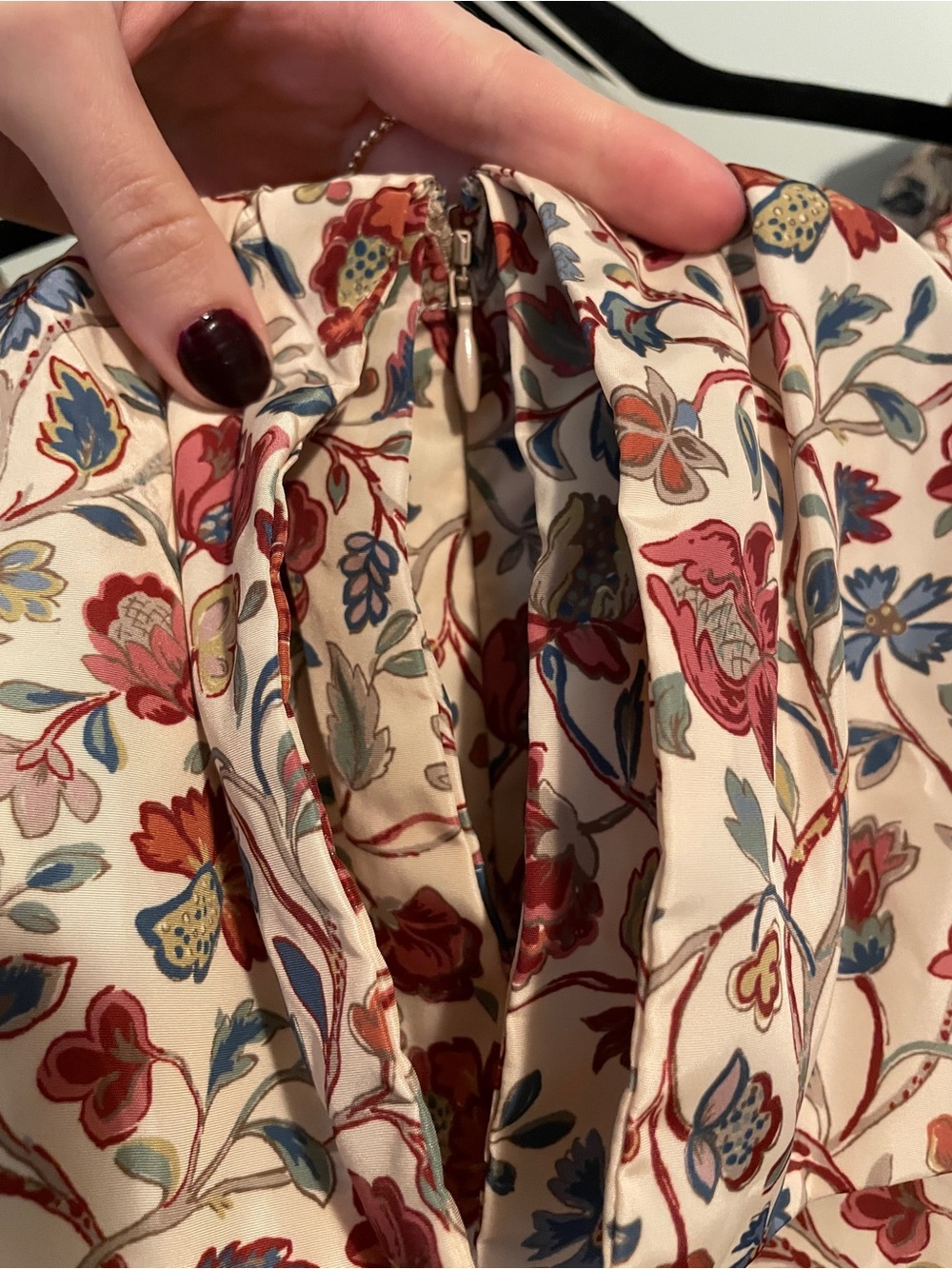 RHODE Off-Shoulder Floral Metallic Midi Dress in Cream and Rose - Picture 6 of 10